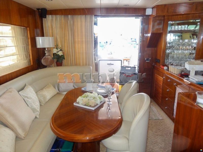 Elegance 54 Fly