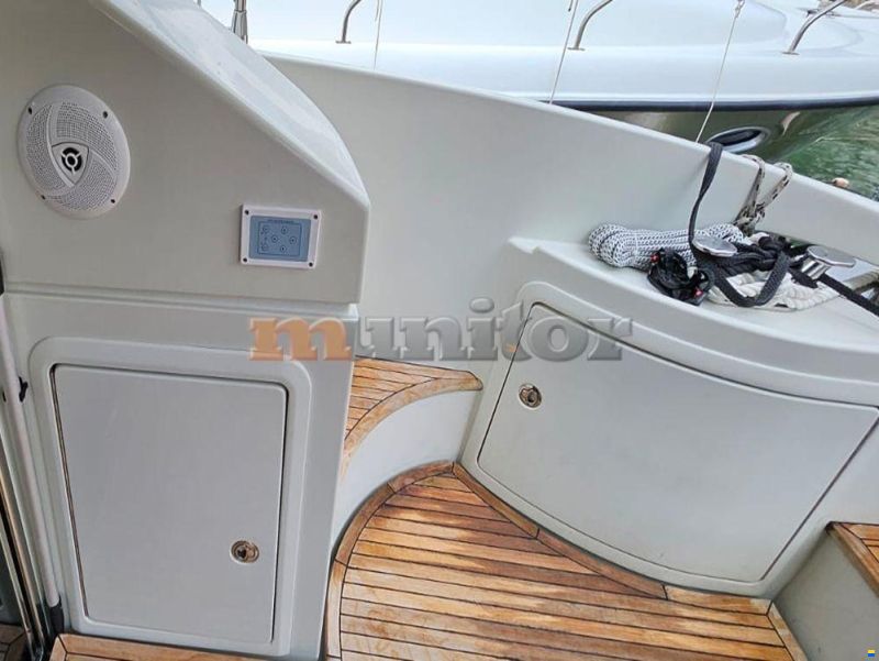 Azimut 43S