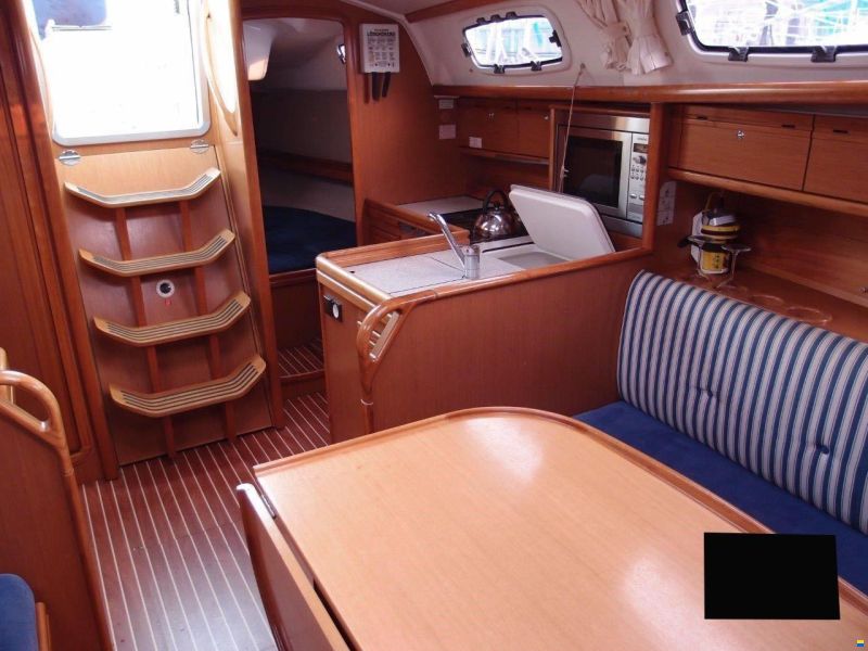 BAVARIA CRUISER 34