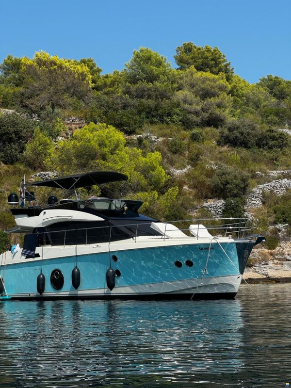 Monte Carlo Yachts Monte Carlo MC 5