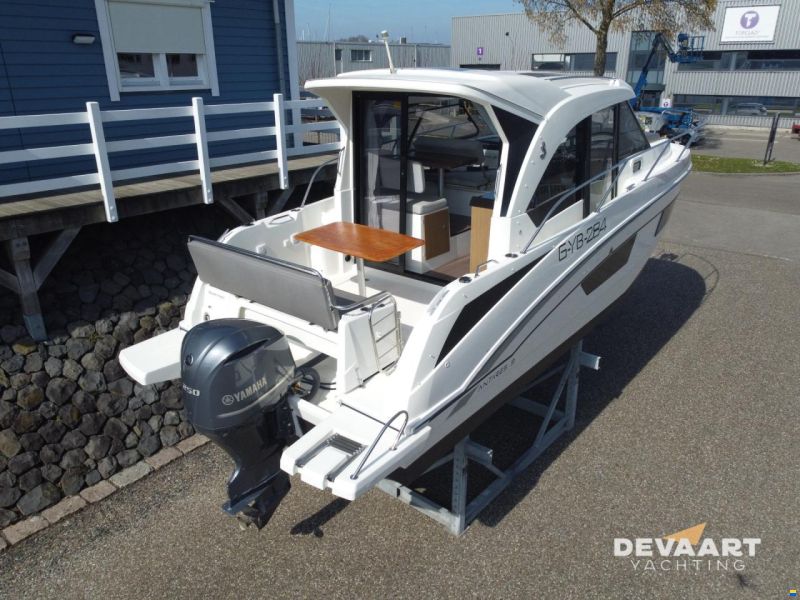 Beneteau Antares 9