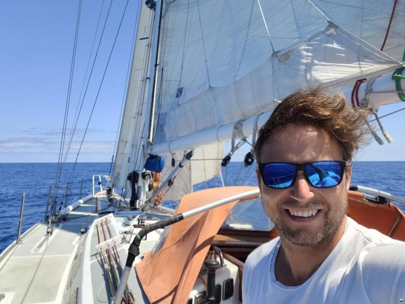 KRITER V SAIL RACER