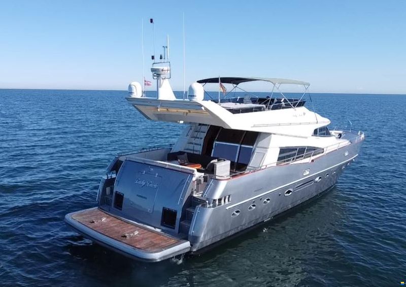 Johnson Yachts Johnson 65 Flybrige