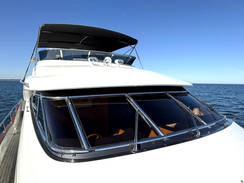 Johnson Yachts Johnson 65 Flybrige