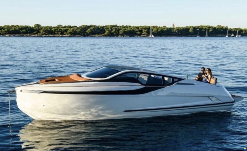 Fairline F//LINE 33