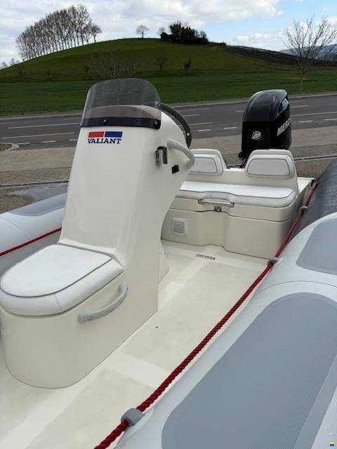 Valiant V500 Sport