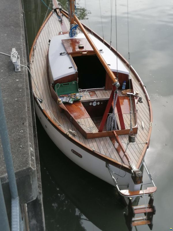 Klassiker Spitzgatt Kutter, Sengerwerft