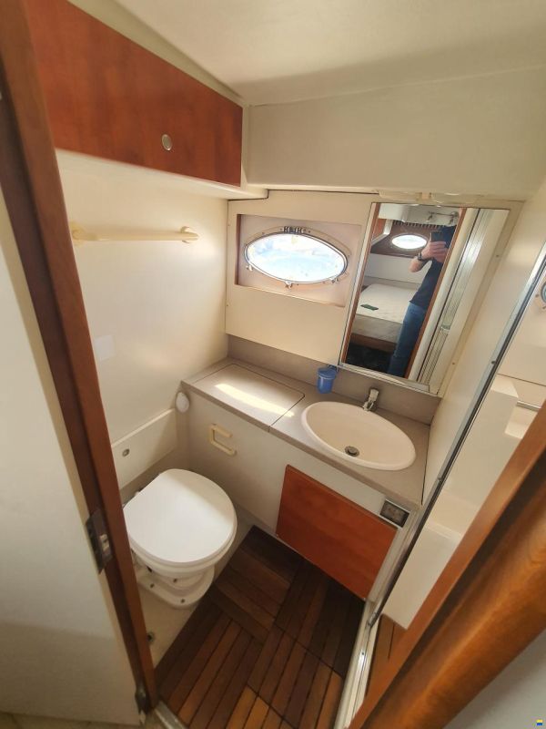 Silverton 44 Aft Cabin