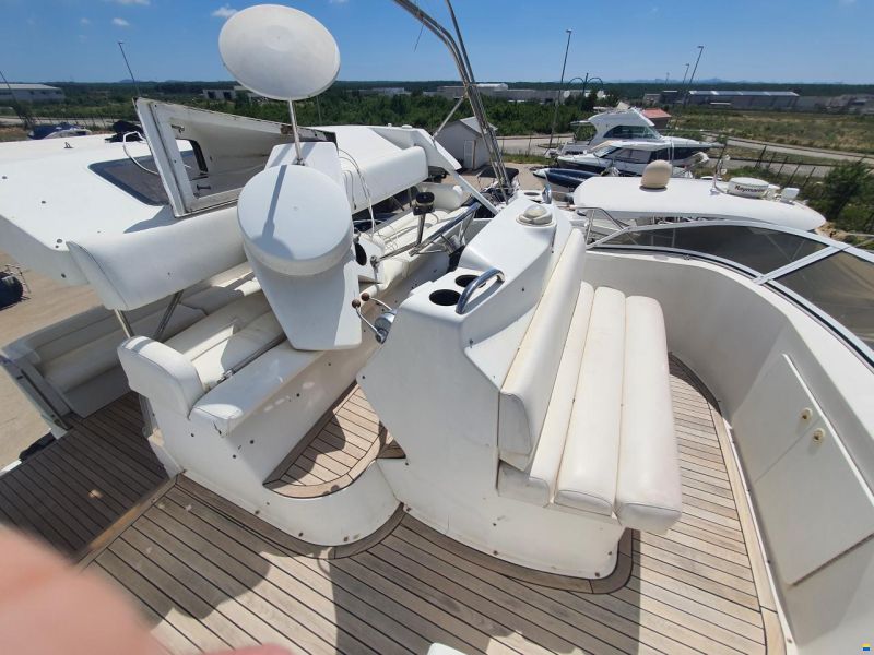 Silverton 44 Aft Cabin