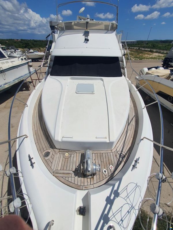 Silverton 44 Aft Cabin