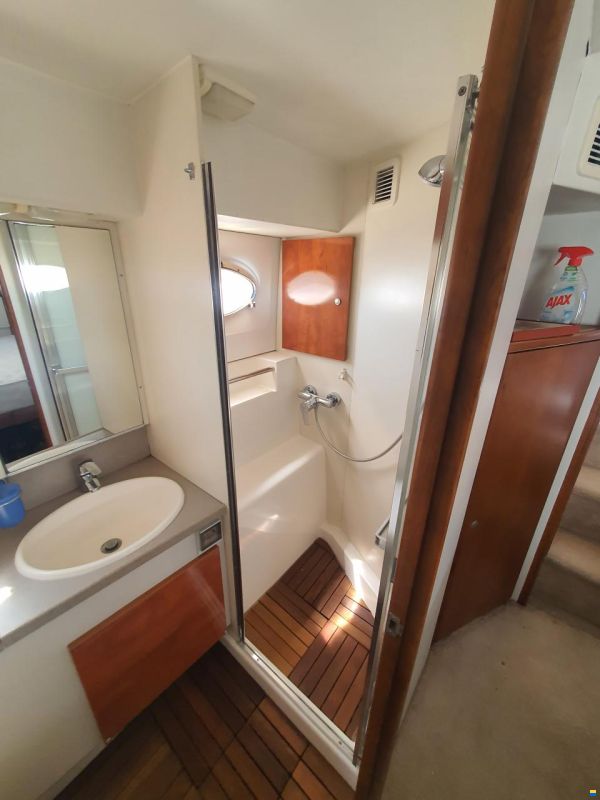Silverton 44 Aft Cabin
