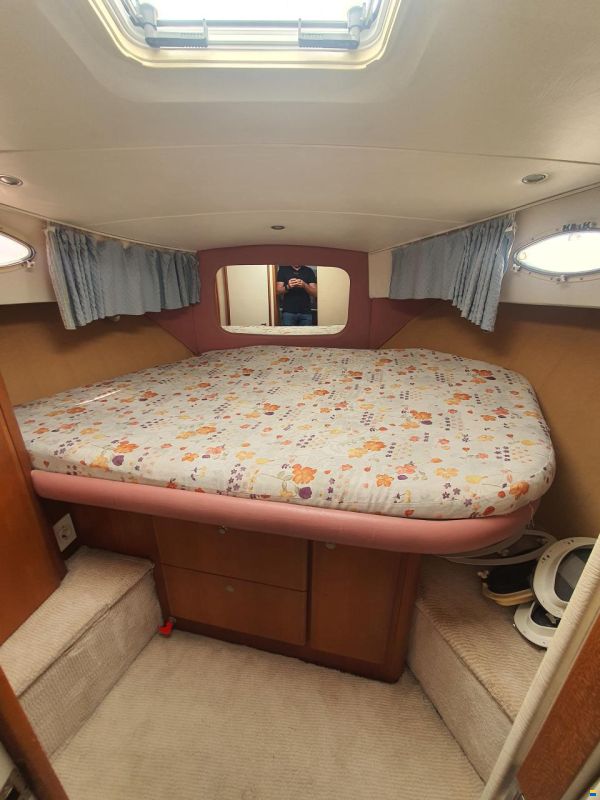 Silverton 44 Aft Cabin