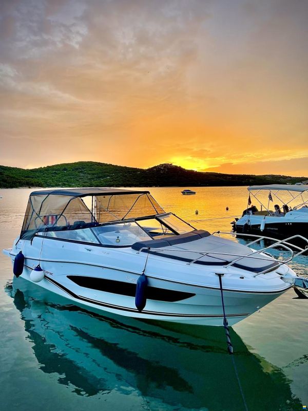 Jeanneau Cap Camarat 7.5 DC Serie 2