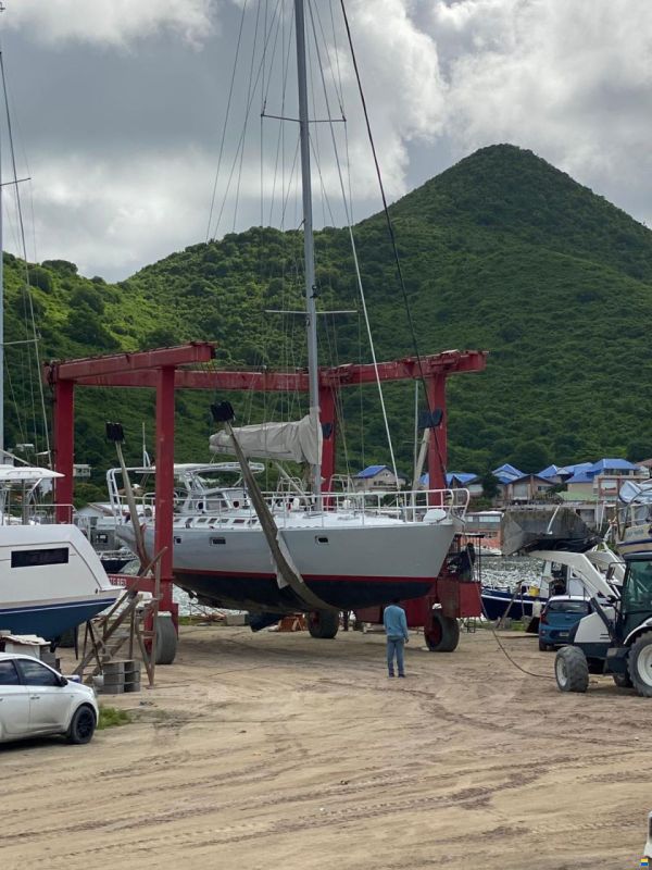 Via Marine VIA 52