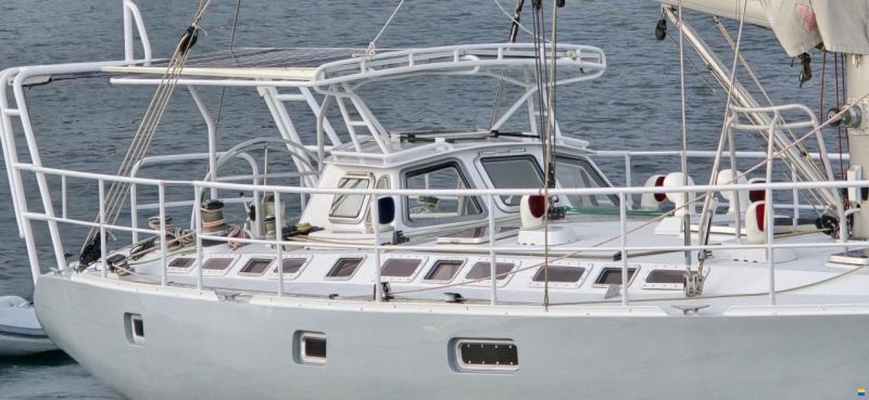 Via Marine VIA 52
