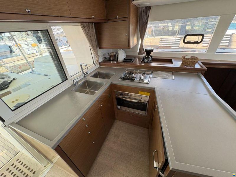 Lagoon 450