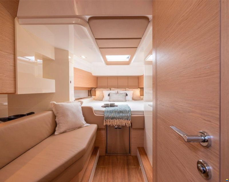 SACS REBEL 47 IN