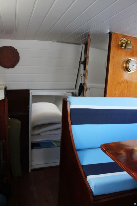 Cabin 9.75