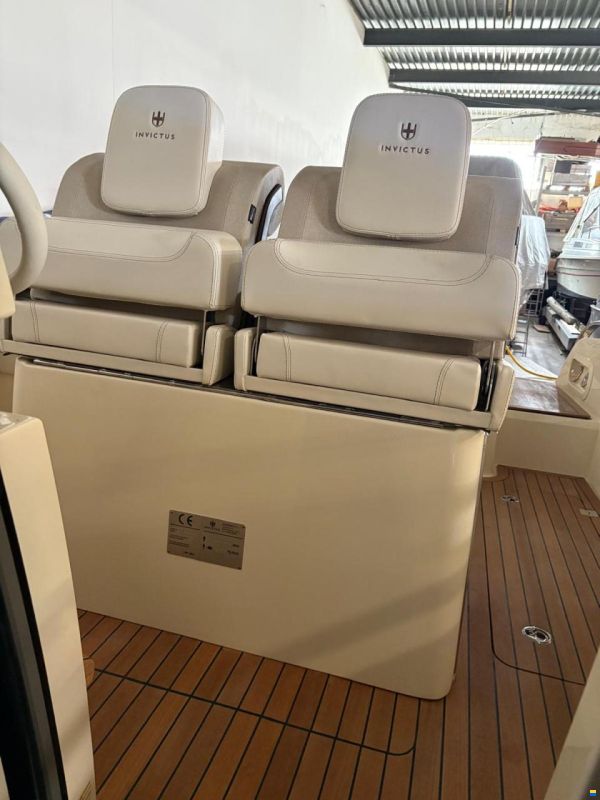 Invictus 280 GT