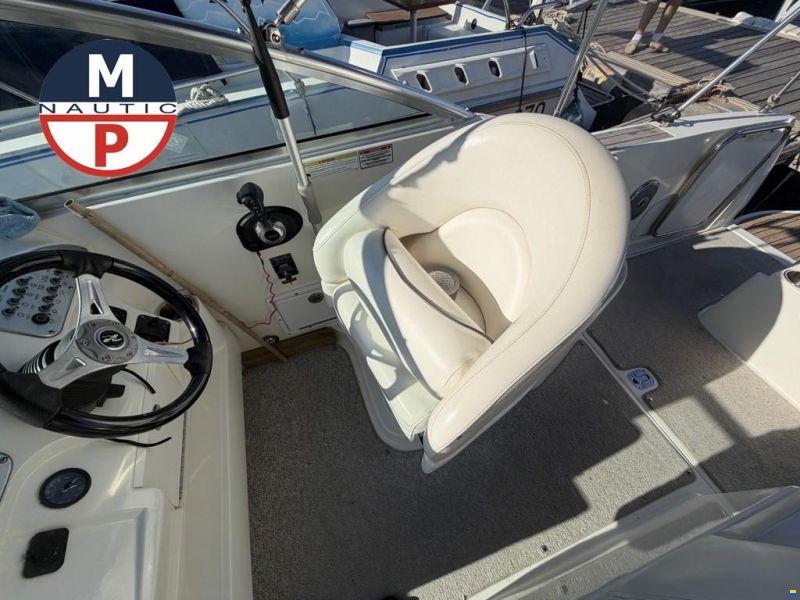Sea Ray 255 Sundancer
