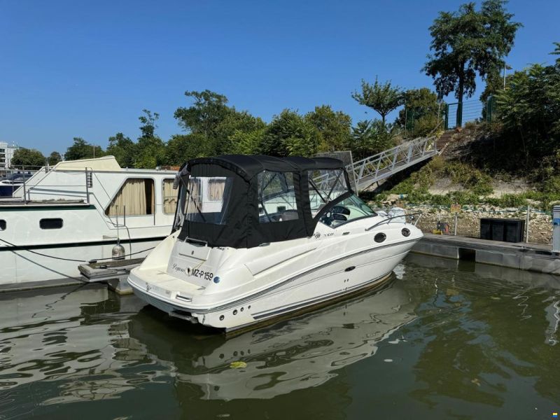 Sea Ray 245 Sundancer