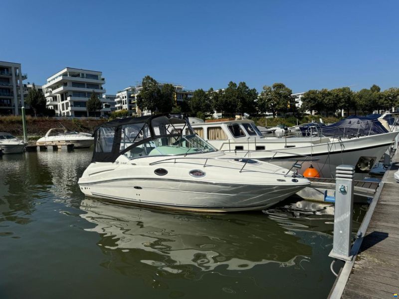 Sea Ray 245 Sundancer