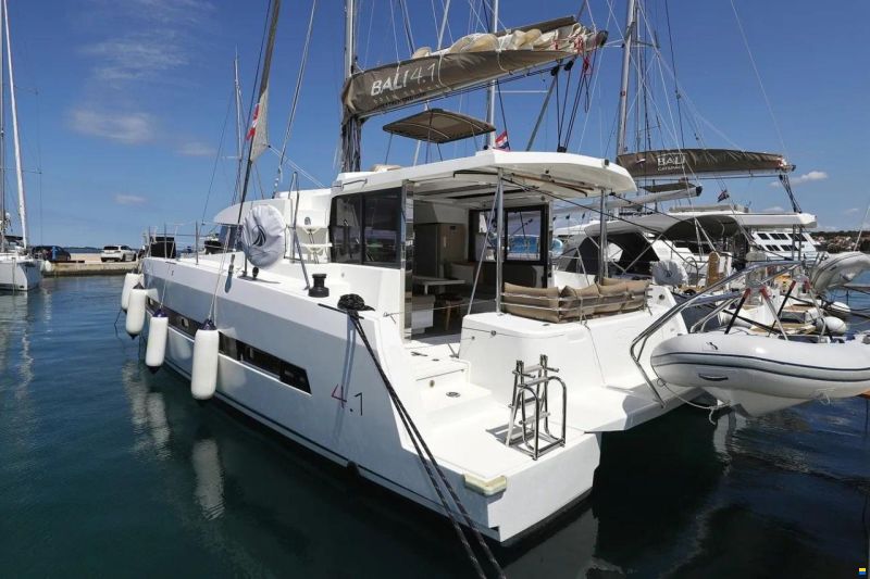 Bali Catamarans 4.1