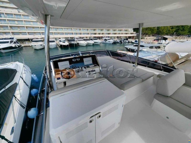 Jeanneau Prestige 590