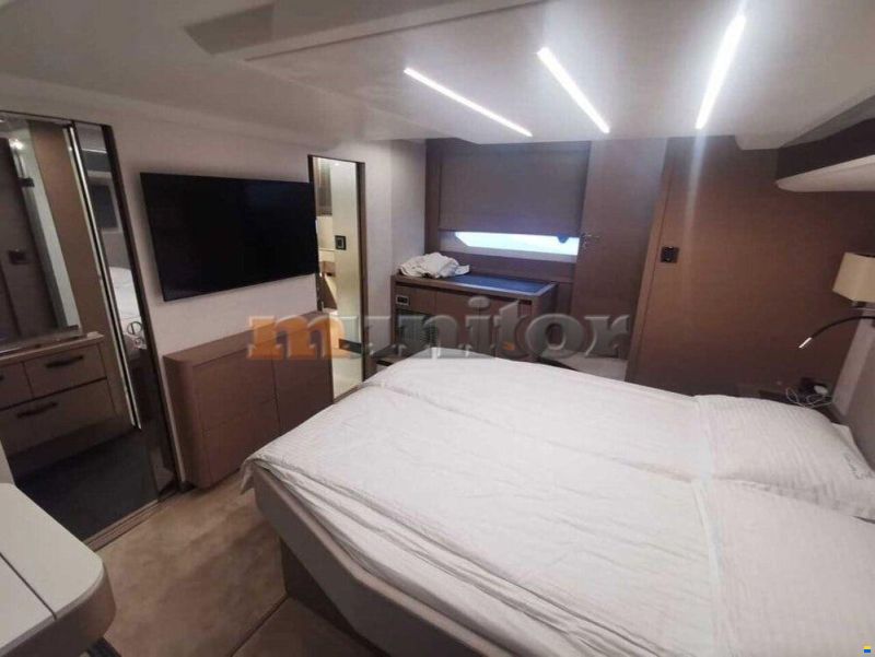 Jeanneau Prestige 590