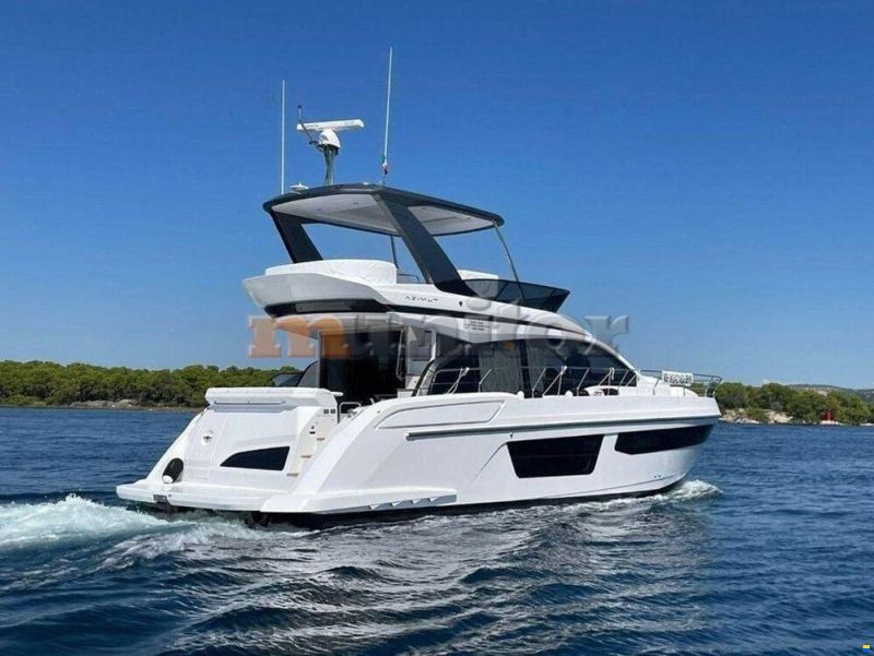 Azimut 53 Fly
