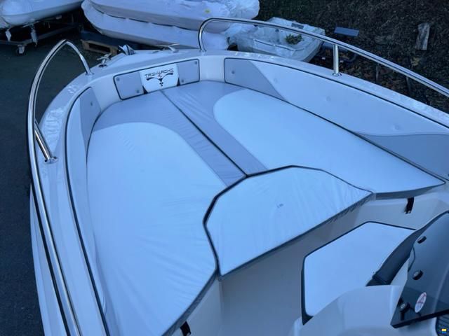 Trimarchi  57s PRO + Honda BF40E