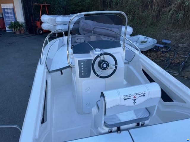 Trimarchi  57s PRO + Honda BF40E