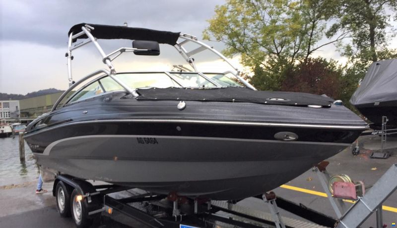 Bryant Boats 210