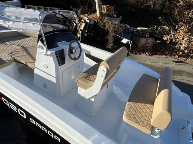 Barqa Q20 + Honda BF40E