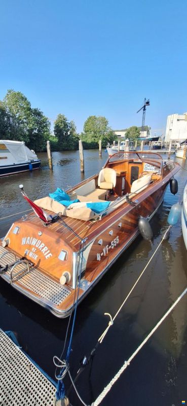 Speedboat 8.50