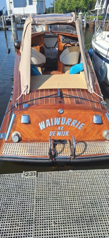 Speedboat 8.50