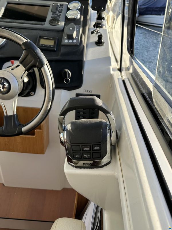 Beneteau Antares 30 Fly