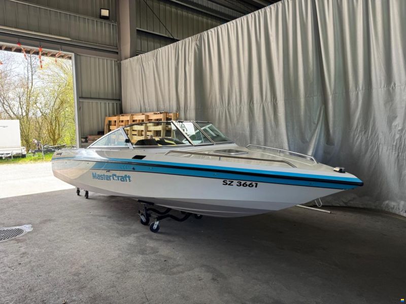 MasterCraft Maristar 210