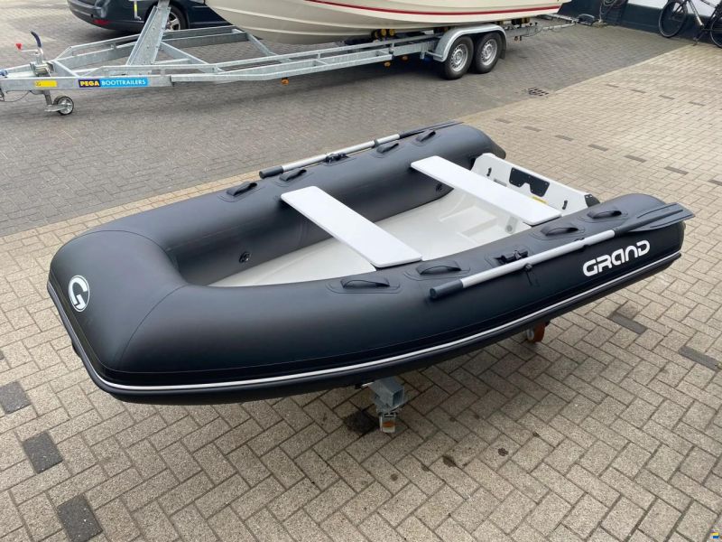 Grand Silver Line 300 Open RIB