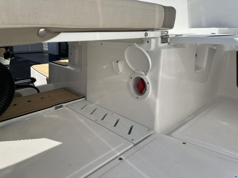 Karnic SL692 Sundeck