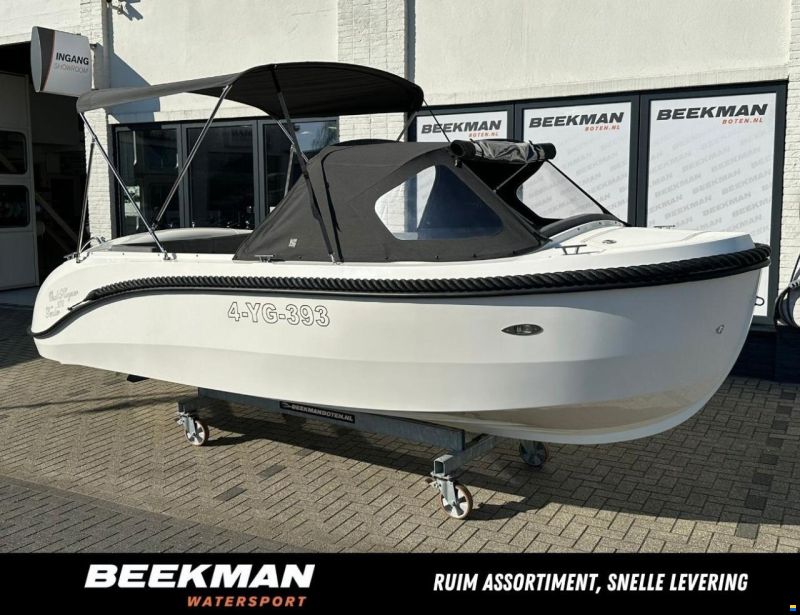 Oud-huijzer 578 Tender