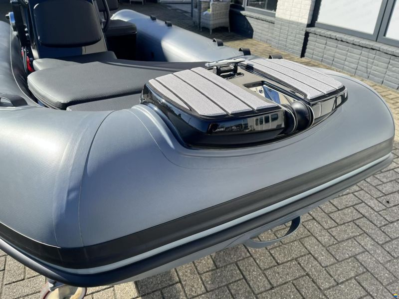 Grand Silver Line 420 de Luxe