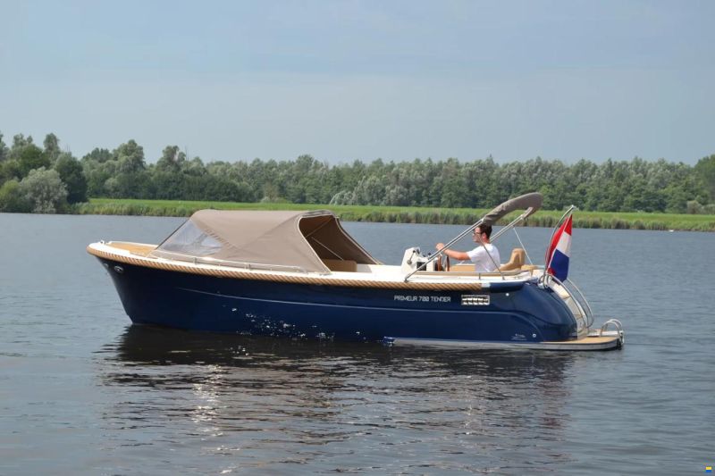 Primeur 700 Tender