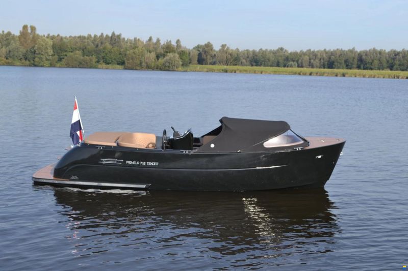Primeur 710 Tender