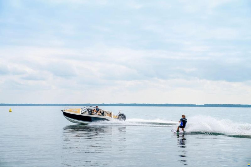 Quicksilver 605 Cruiser
