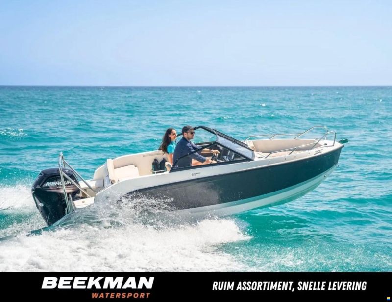 Quicksilver 555 Bowrider