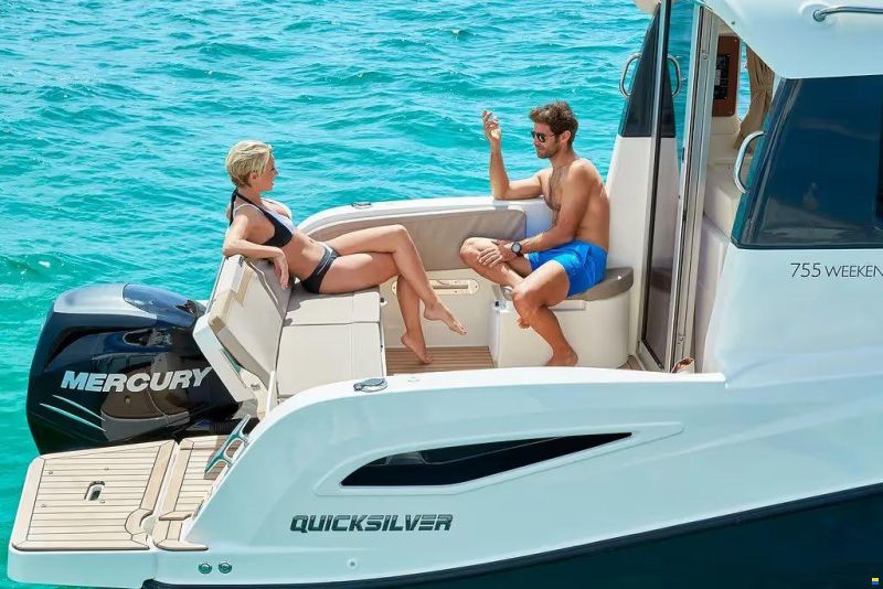 Quicksilver 805 Weekend