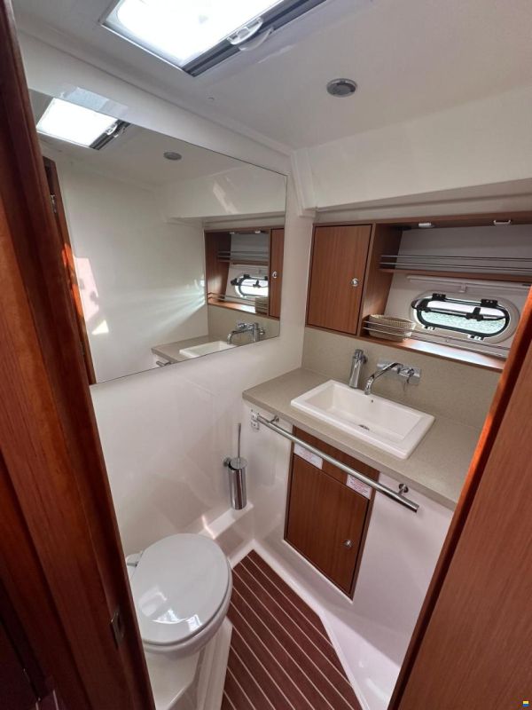 Bavaria 43 HT