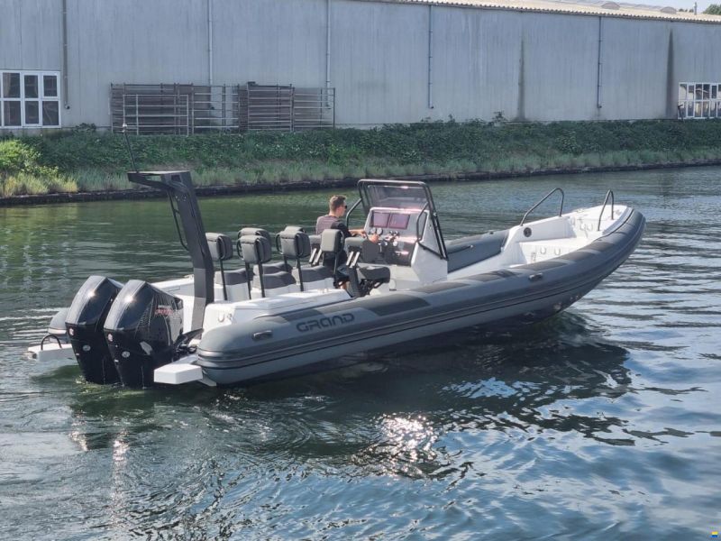 Grand Drive 950