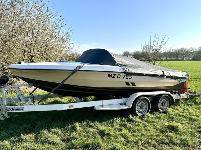 Glastron Bayflite V164 150PS